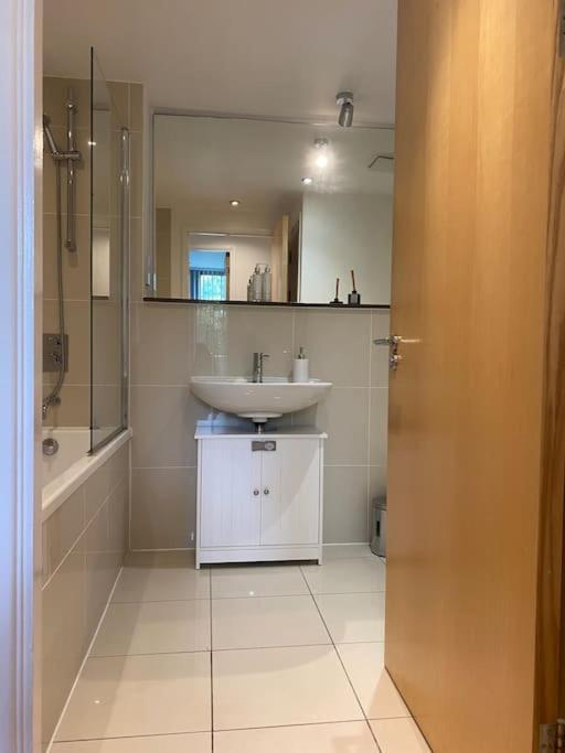 Modern Apartment, Fistral Beach New Quay Dış mekan fotoğraf